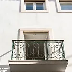 Lejlighed 2-bed With Cozy Private Terrace At Intendente