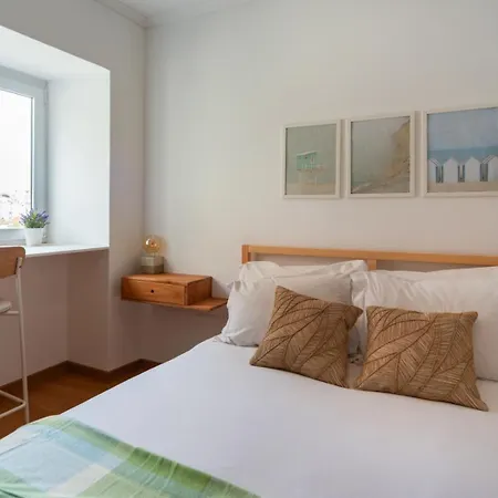 דירה 2-bed With Cozy Private Terrace At Intendente ליסבון