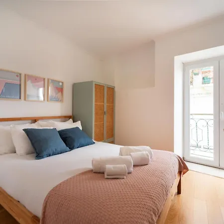 2-bed With Cozy Private Terrace At Intendente