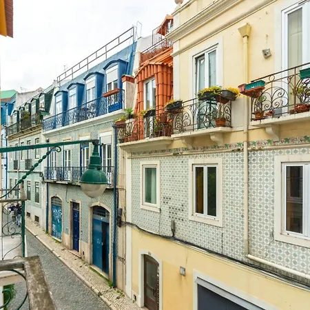 2-bed With Cozy Private Terrace At Intendente Appartamento *