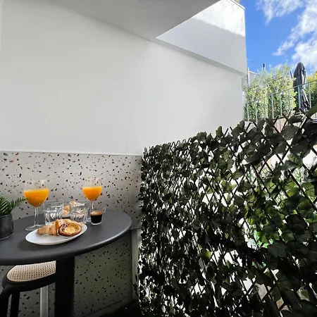 Appartamento 2-bed With Cozy Private Terrace At Intendente *
