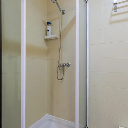 2-bed With Cozy Private Terrace At Intendente Appartamento