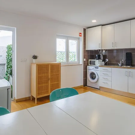 Appartamento 2-bed With Cozy Private Terrace At Intendente *